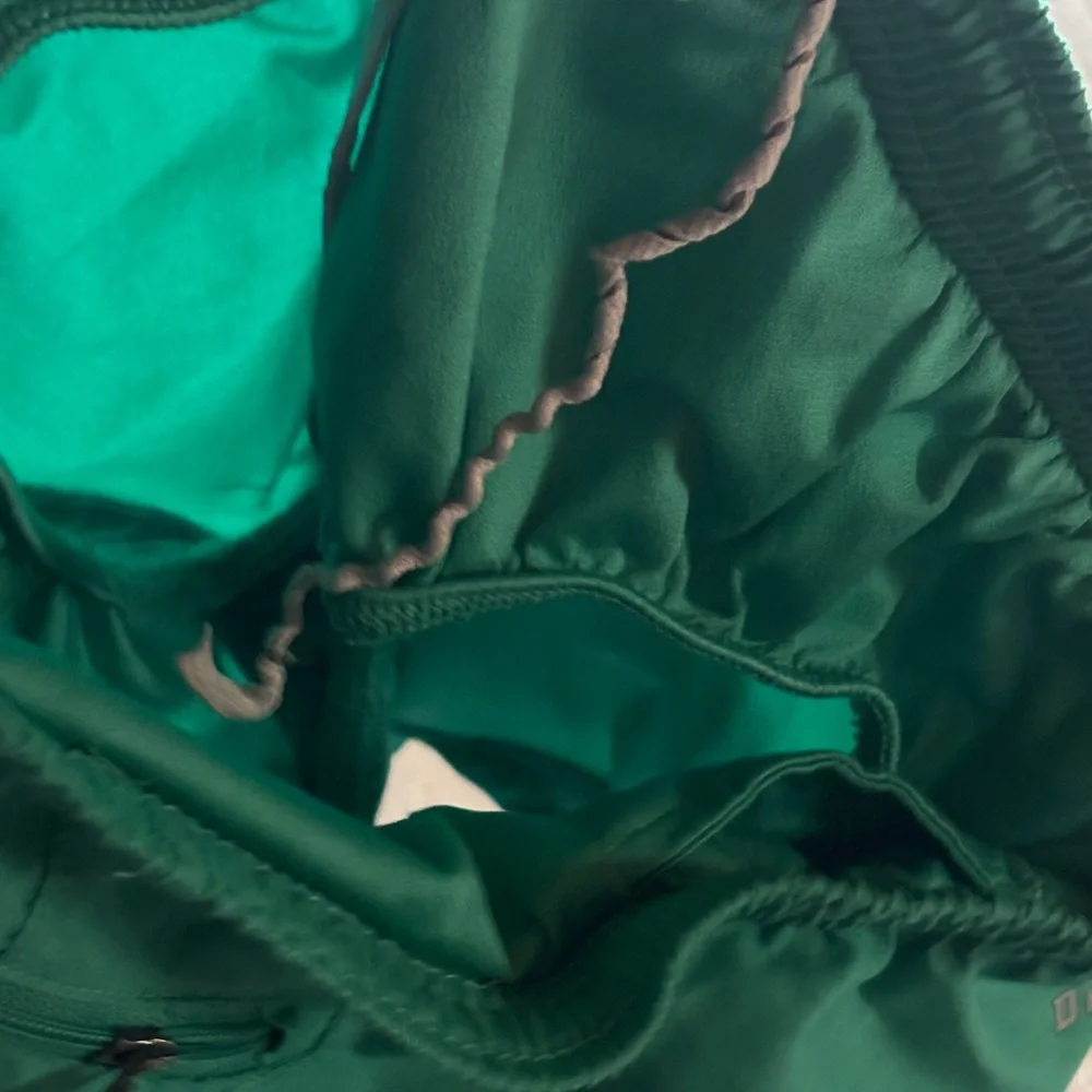 Nike Women’s Teal Green Athletic Shorts - Picture 4 of 4